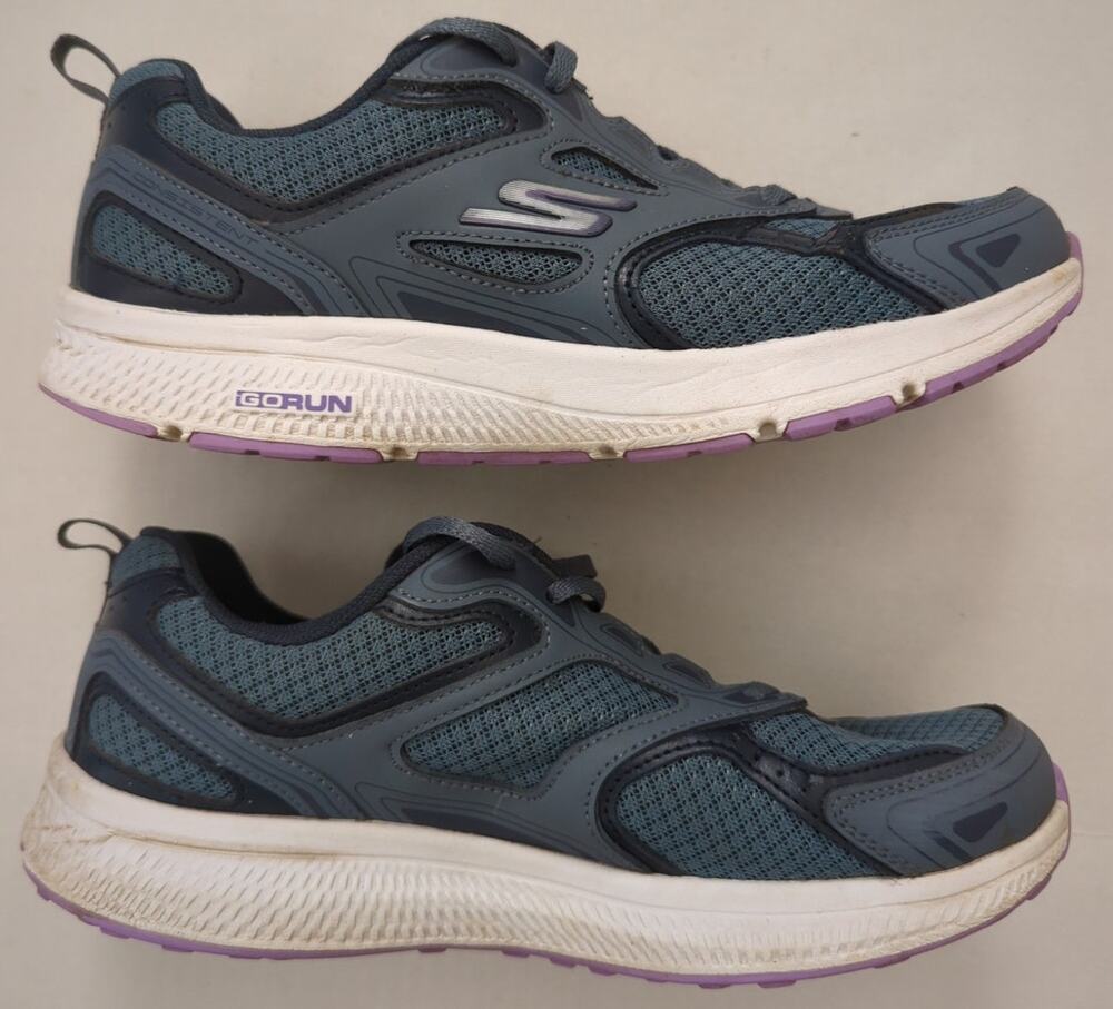 SKECHERS Go Run Consistent Running Sneakers Blue Purple Gray Women's size 8